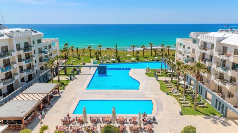 blue lagoon kosher hotel
